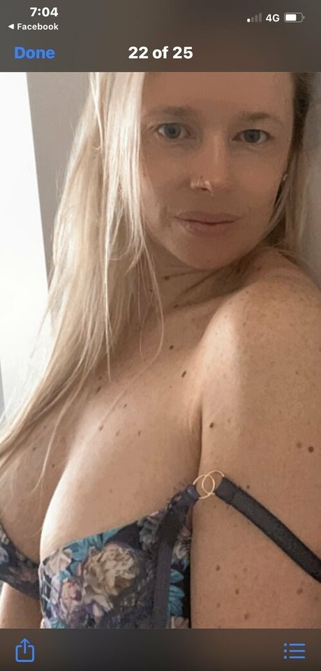 dvpgirlnextdoorxxx bonita estrella porno imagen