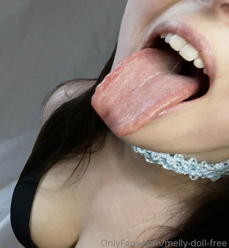 melly doll free arte estelar imagen