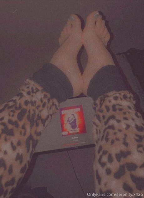 serenitysapphire808 modelo de alta calidad foto