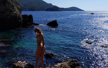 Sophie Pettifer actriz erótica archivo