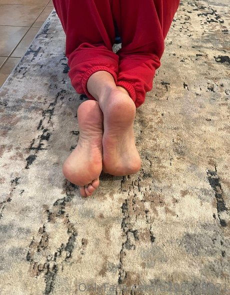 footgoddessmacie hermosa modelo galerías