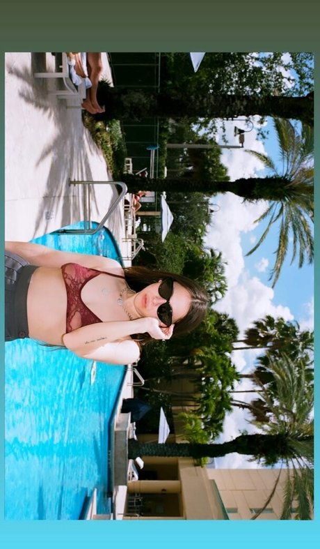 Esther Povitsky actriz sexual recopilación