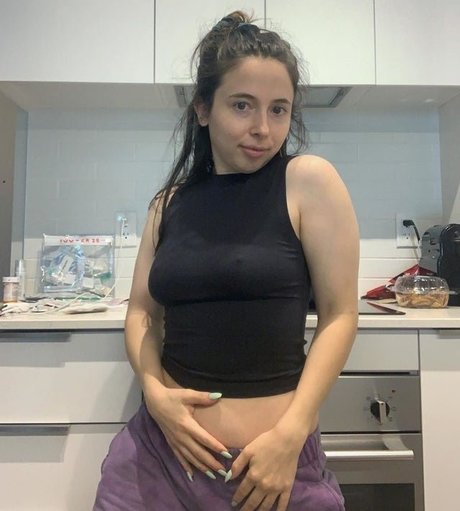 Esther Povitsky hermosa estrella porno galerías