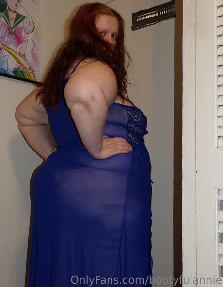 bootyfulannie modelo porno foto