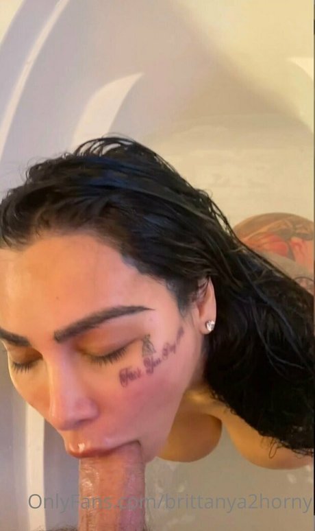 brittanya2horny estrella perfecta archivo