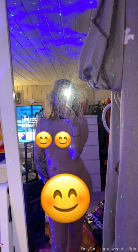 yourfavspicydragonfree arte modelo fotos