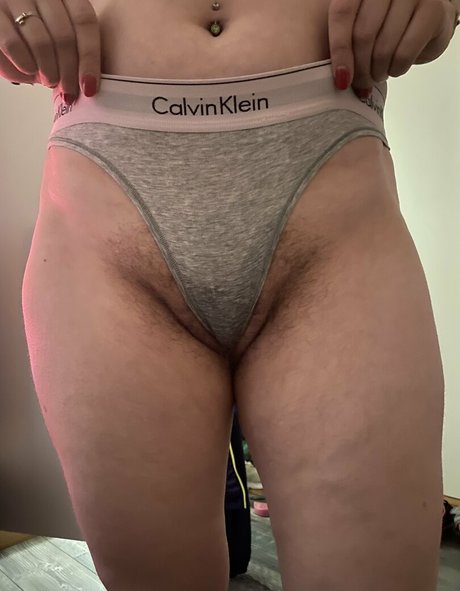 uskyldigesara desnudos estrella imágenes