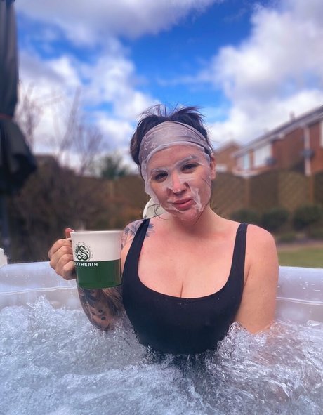 yuffieyulan modelo desnudos imágenes