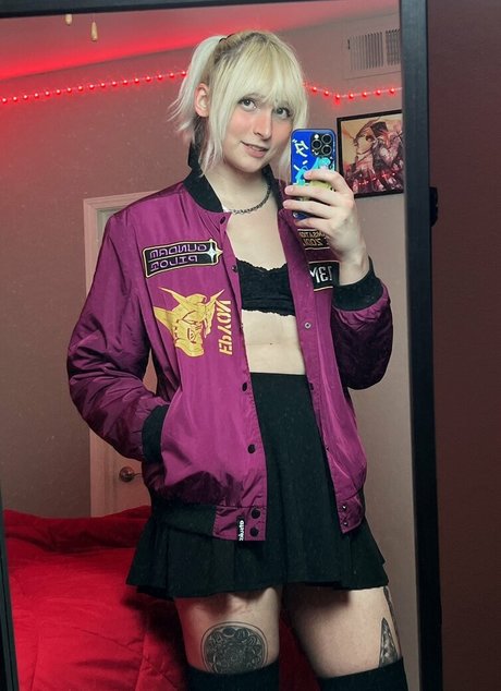 RoseWaltzEX modelo perfecto galería