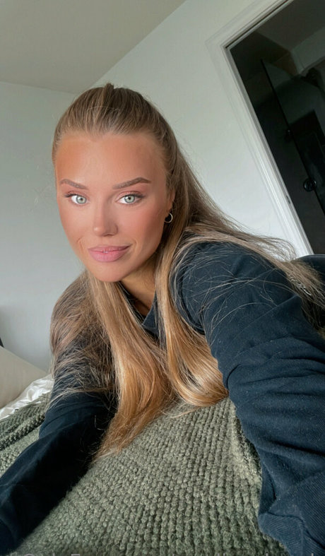 madisonbrock modelo sexual foto