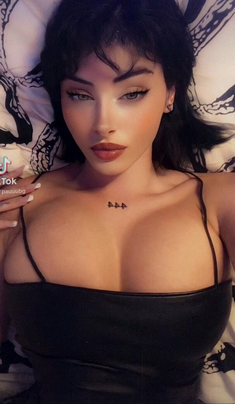 Paaaubg modelo sexy fotos