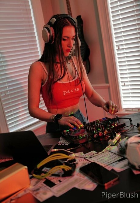 piperblushfree estrella perfecta galería