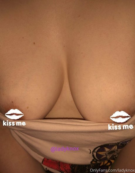 ladyknox buen modelo imagen