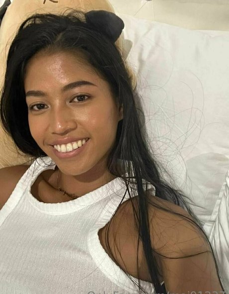 Mai Netnapar actriz caliente fotos