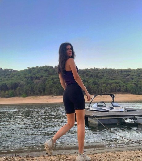 Victoria Bronova buena estrella porno fotos