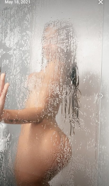 taniiaagsantanaa estrella porno hermosa imágenes