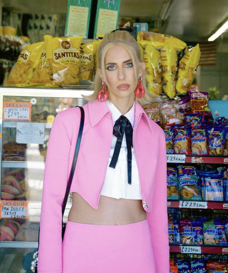 Hila Klein actriz atractiva fotos