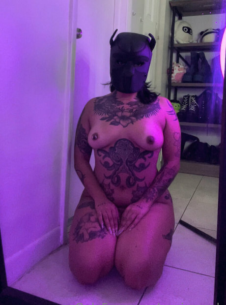 morena de grandes tetas onlyfans desnudos mejores imagen