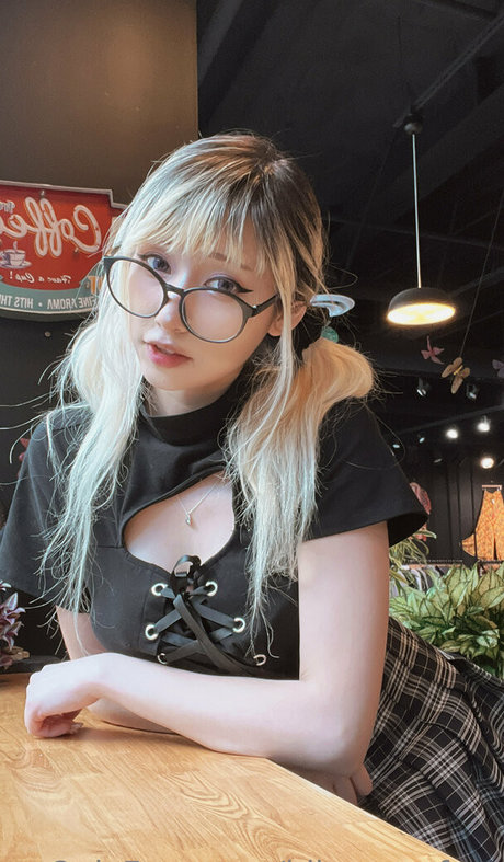 idlesann free estrella porno caliente recopilación