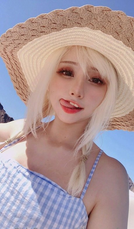 idlesann free modelo desnudos galería