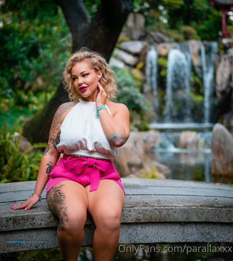 parallaxxx xxx estrella porno foto