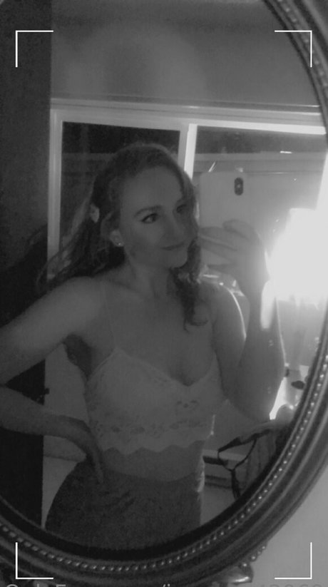 ivypearl42069 estrella porno hermosa fotos