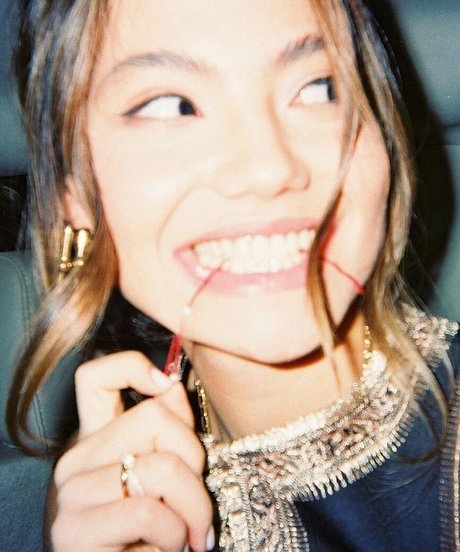 Emma Raducanu buena actriz imagen