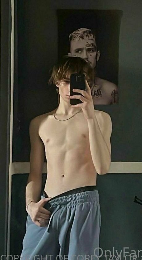 coreytaylorvip bonita modelo archivo