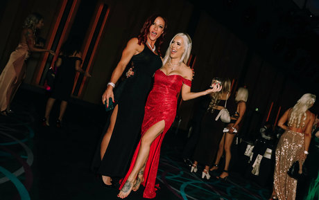 trío interracial onlyfans pornografico xxx imágenes