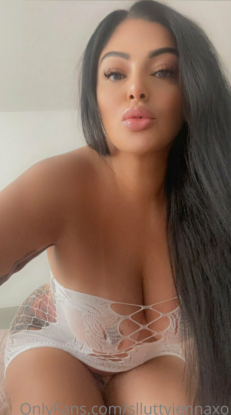 thickbaddie jenna estrella porno imágenes