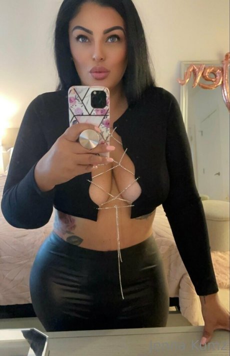 thickbaddie jenna estrella libre fotos