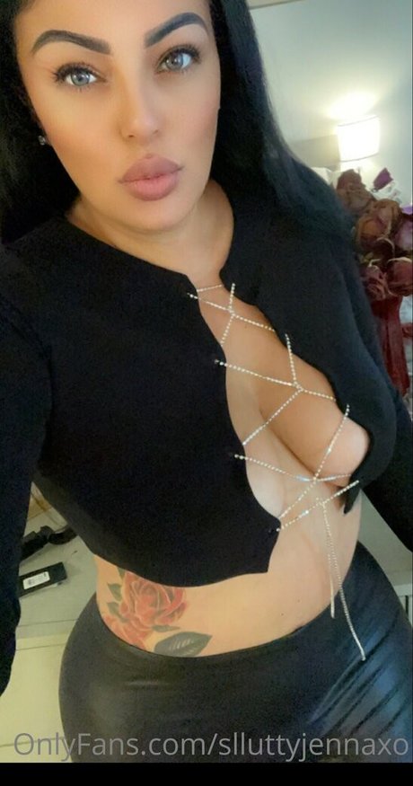 thickbaddie jenna estrella fotos