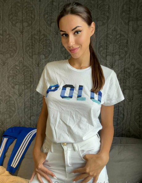 carla love estrella del sexo galerías