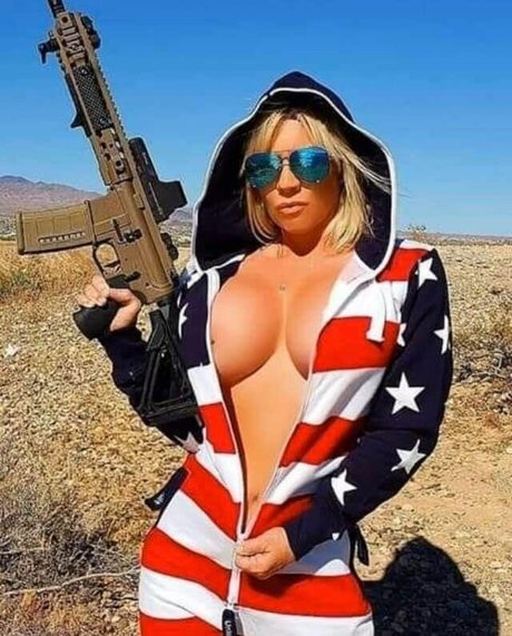 Girls With Guns modelo perfecto recopilación