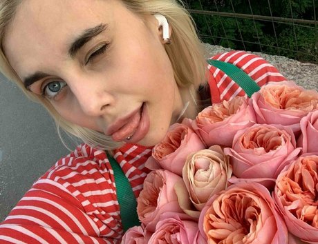 saylorsweet desnudos estrella porno imagen