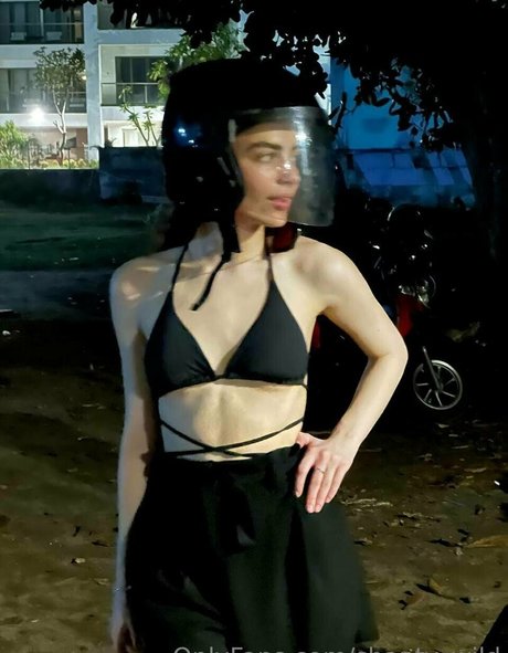 black roseeeeee actriz adulta imágenes