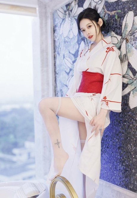 Luvian Ben Neng modelo mejor imagen