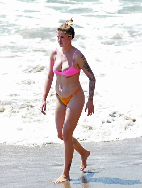 Ireland Baldwin estrella porno exclusiva galería