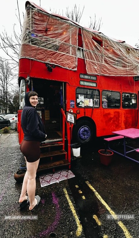 Ireland Baldwin modelo de alta definición imágenes