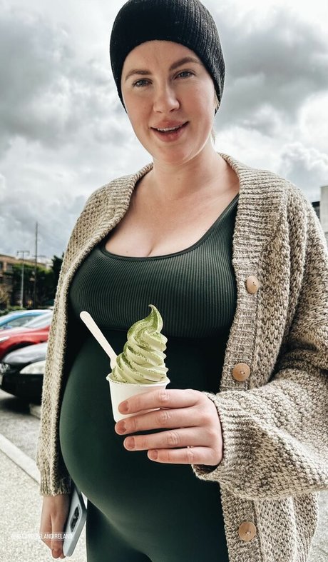 Ireland Baldwin estrella porno perfecta recopilación