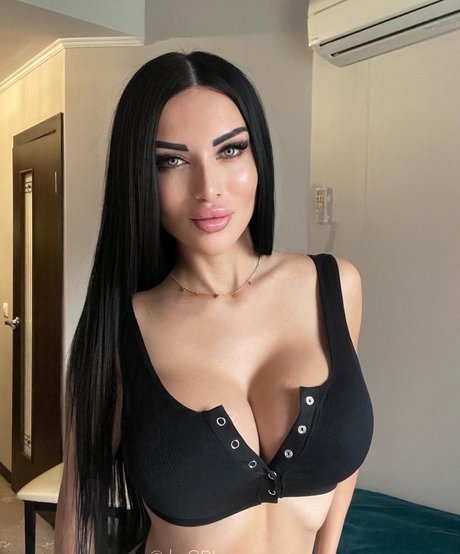 j__gri estrella porno atractiva fotos