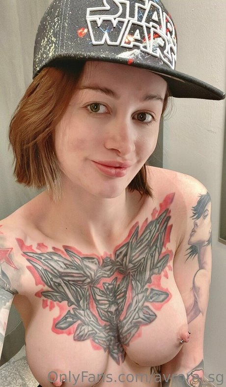 Avrora sg buena actriz recopilación