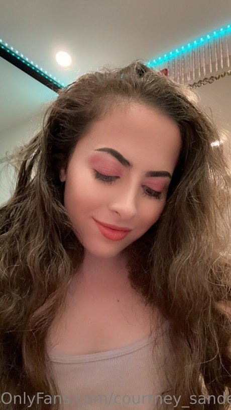 Courtney Sanderson actriz xxx recopilación