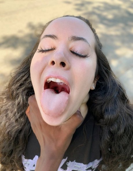 Courtney Sanderson desnudos de modelos archivo