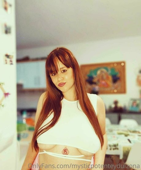 mysticpotenteydulzona estrella porno caliente imágenes