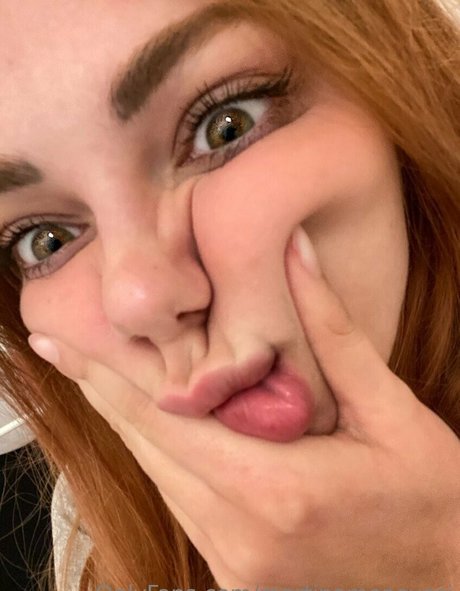 martinamencucci modelo atractivo imágenes