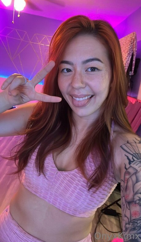 Onyxkimx modelo agradable imágenes