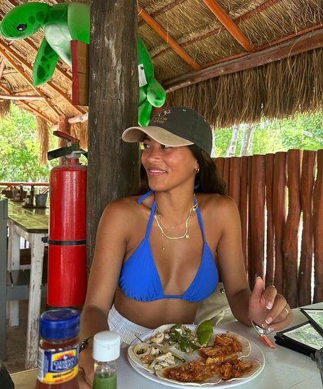 Sophia Cuerquis estrella porno hd fotos