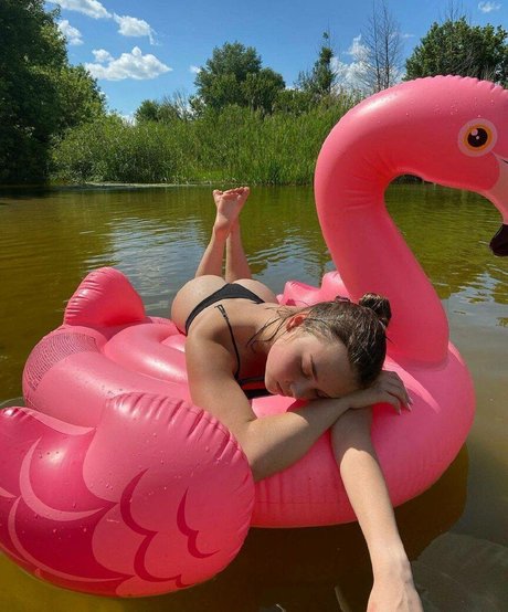 daryasha x estrella del sexo imagen