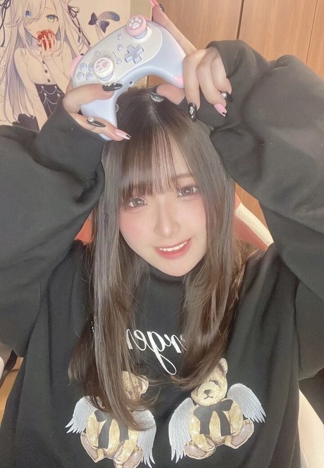 Yui Hiiragi modelo perfecto fotos